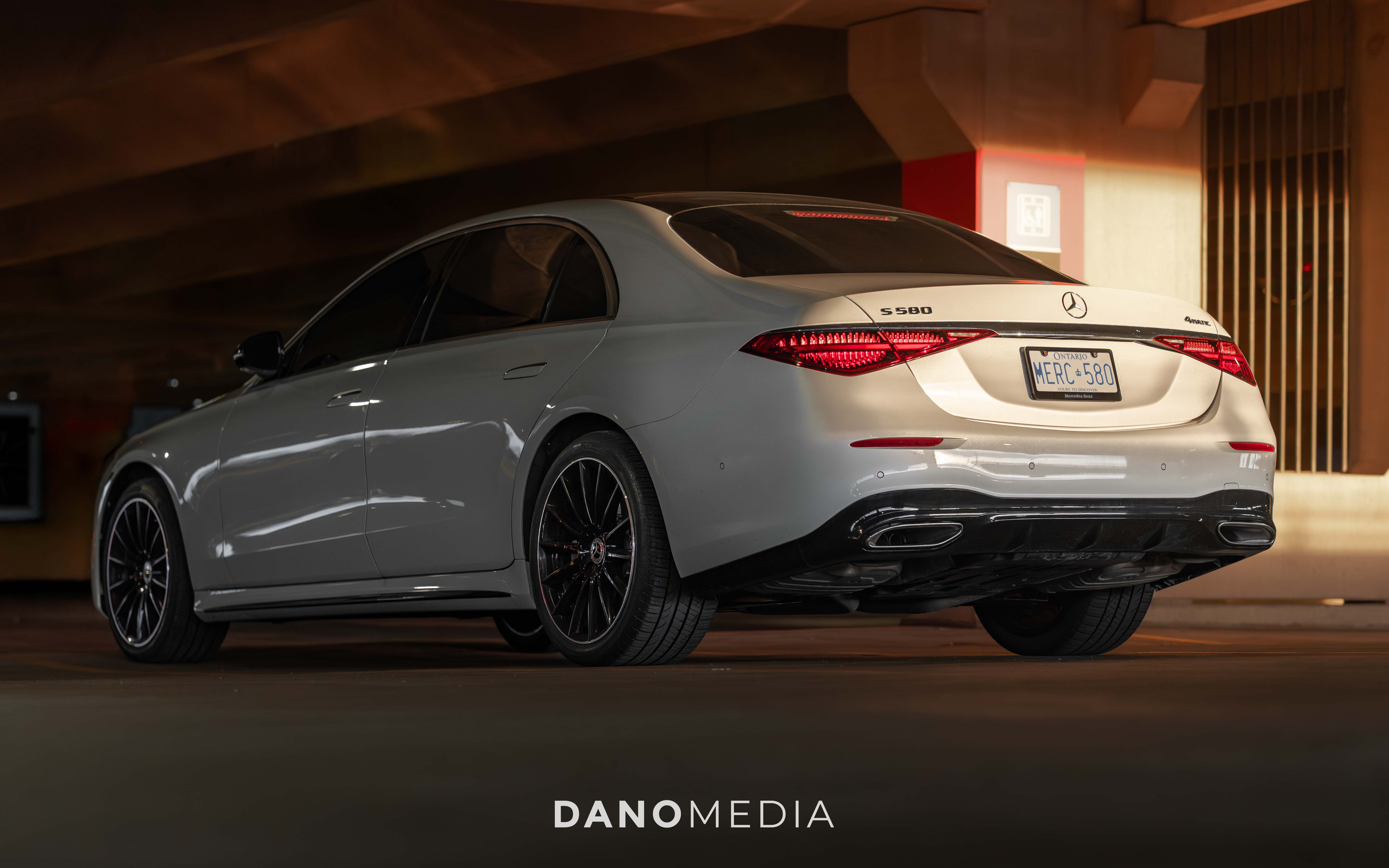 Automotive rear